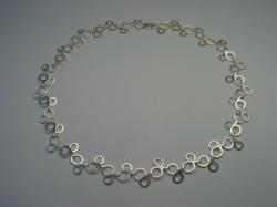 C1605. Zilveren collier.  