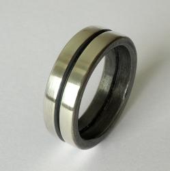 r1146. Zilveren ring.  